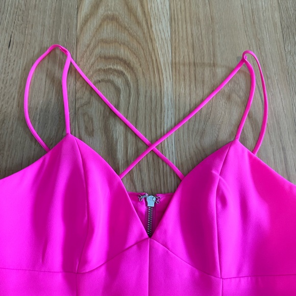 NBD x Naven Twins Summer Breaking Fit & Flare Mini Dress | M | Hot / Rose Pink - Picture 11 of 16